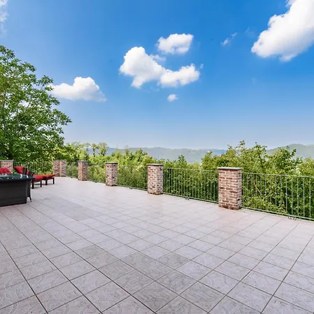 Dom wakacyjny Panoramic Slow Living Tra Le Colline Piemontesi *